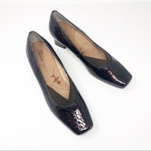 Ros Hommerson | Women’s Block Heel Pumps - Picture 5 of 8